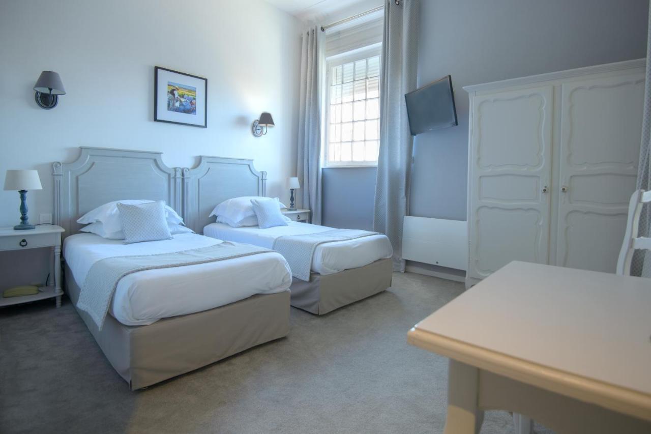 Demeures Et Chateaux L'hermitage Hotel 3*